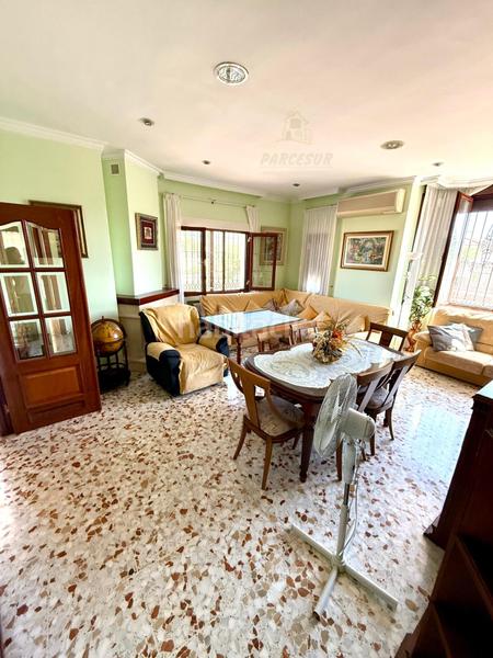 Foto f412af3a-59e5-4acf-827b-19558fde7d01. Masia amb aparcament piscina a El Higuerón Córdoba