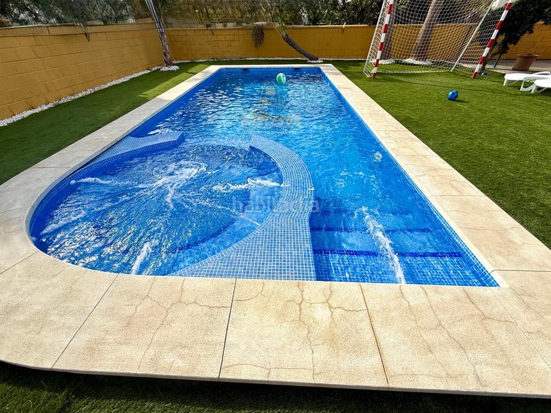 Foto b30c28e0-a951-4bec-8805-5f2edd1e456c. Casa con parcheggio piscina in El Higuerón Córdoba