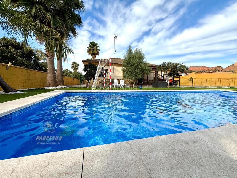 Foto c23d0f4a-6ce3-4eca-ad74-a3bb1009e705. Casa con parcheggio piscina in El Higuerón Córdoba