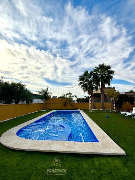 Foto df60e450-506f-4aae-b8a4-27f730299f4e. Casa con parcheggio piscina in El Higuerón Córdoba