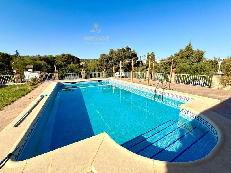 Foto 1dd55f94-dd26-4863-9a06-775c80af5c92. Masia amb piscina a Almodóvar del Río