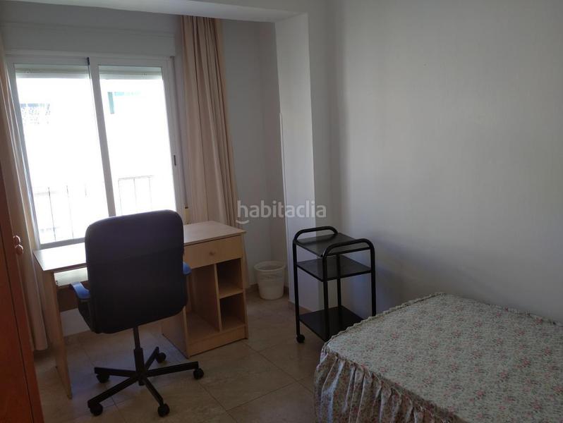 Foto e0cee7d4-e7bf-4e7c-891d-f7da38232492. Location appartement dans Ciudad Jardín - Zoco Córdoba