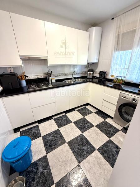 Foto 9f54fd2a-eeab-4608-bd76-1733fa19e65b. House with parking in El Higuerón Córdoba