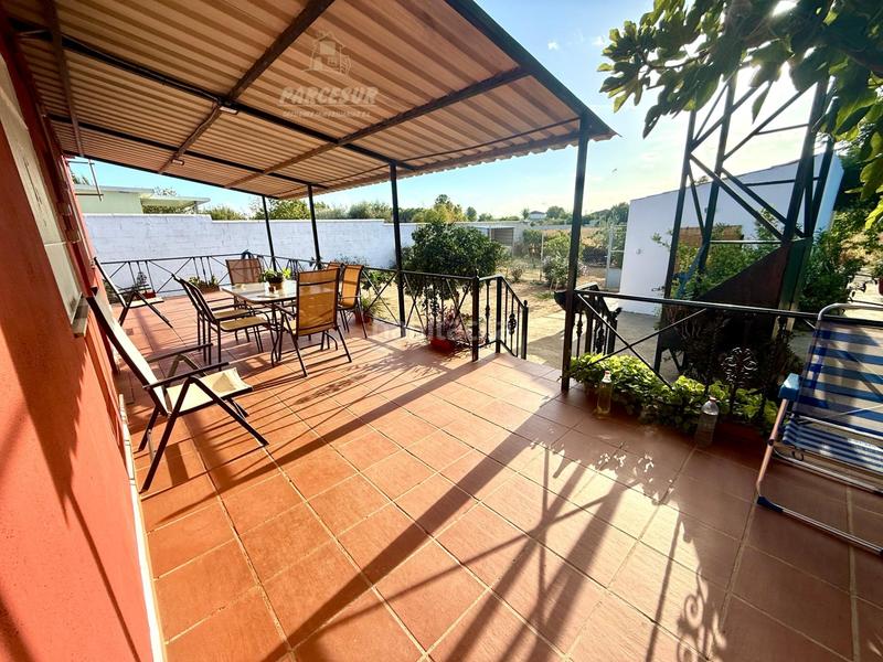 Foto f1fe2d5e-3102-486d-bd4f-da7e77495f2d. House with parking in El Higuerón Córdoba