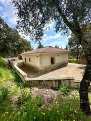 Masia en Las Jaras. Casa con terreno hipotecable  en las jaras  de c�rdoba  oportuni