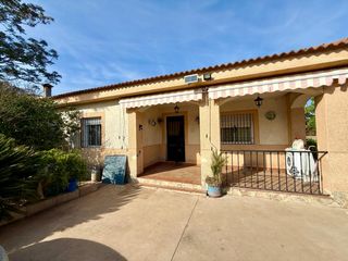 Casa a El Higuerón. Encantadora casa de campo en el higuerón, córdoba por 130.000 no