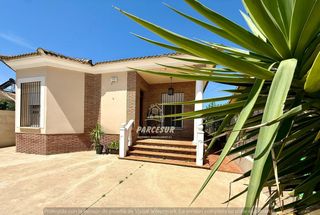 Casa a Belmez. Encantadora casa de campo en el higuerón, córdoba  220,000 no hi