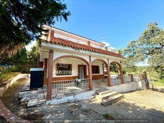 Masía en Alcolea