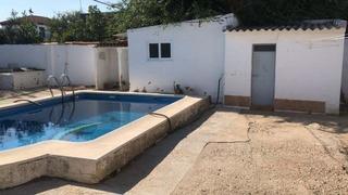 Maison à El Higuerón. Zona camino viejo de almodovar  parcela con casa y construccionr