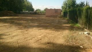 Terreny residencial a Almodóvar del Río. Cuevas bajas  parcela de 2.300 m2 con pequeña construccion sin t