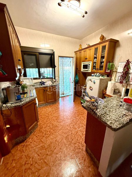 Foto c06a27d4-0be0-4f72-b406-b7919d74666e. Casa amb aparcament piscina a El Higuerón Córdoba