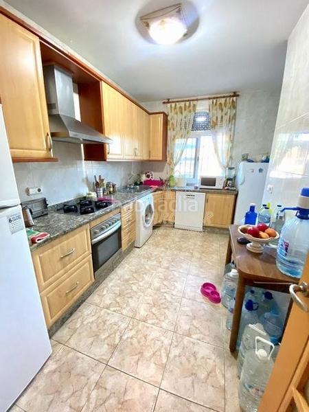 Foto 868fc20d-c670-4a40-aaea-2b1d680893e5. Casa amb piscina a El Higuerón Córdoba