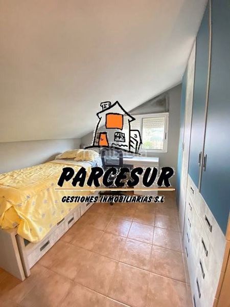 Foto f8f96a6c-468b-42cc-b1d7-1370512ef008. Casa amb aparcament a El Higuerón Córdoba