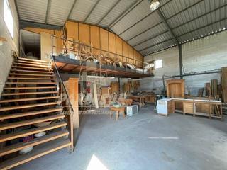 Bâtiment à usage industriel à El Higuerón. Zona higueron pacela de 2.500 m con nave de 300 m2. no hipotecab