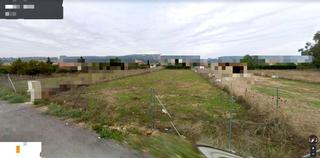 Terreny residencial a Almodóvar del Río. Urb. charco roto  parcela de 1.500m2 vallada, monolito de luz en