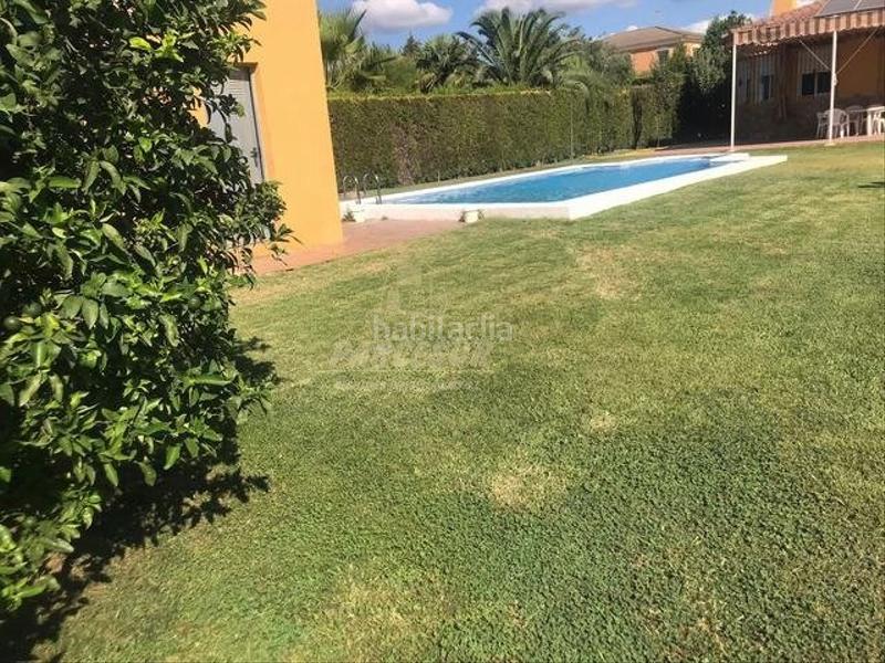 Foto 82a980d4-74ee-462e-9330-d07a947b87ab. Casa con parcheggio in El Higuerón Córdoba