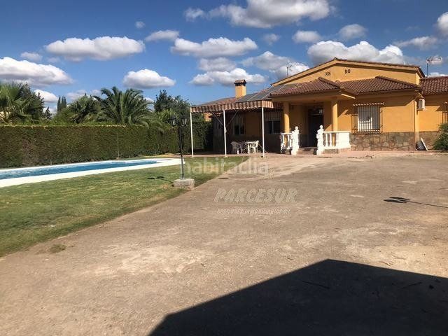 Foto 64960931-5bf7-45c4-9e06-57a507a6c687. Casa amb aparcament a El Higuerón Córdoba