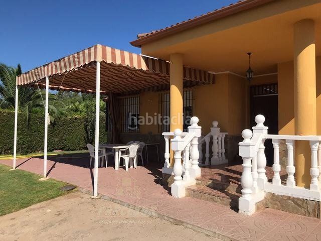 Foto 6b0bd4e0-6f72-4f21-bc6f-fa113bdf69dd. Casa amb aparcament a El Higuerón Córdoba