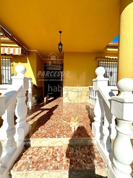 Foto 75c017d3-ce8b-48b0-8fa6-8ace3eb6a515. Casa amb aparcament a El Higuerón Córdoba