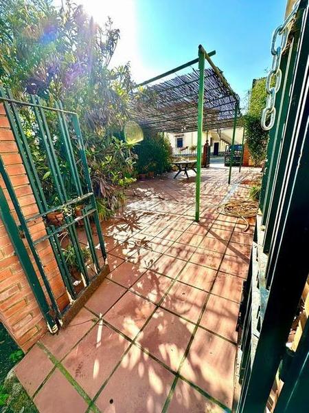 Foto 940d87ba-3e82-4448-b9e1-b7a89237c3c1. Masía barriada del angel Alcolea terreno de 10.000m con casa hipotecable en Córdoba