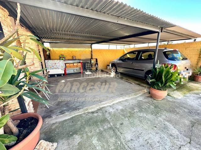 Foto ad44b73c-7924-4c9c-ac35-b14286c07451. Casa amb aparcament piscina a El Higuerón Córdoba