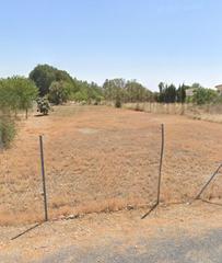Terreny residencial a Almodóvar del Río. Parcela de terreno de 1.500 m2 en cuevas bajas zona baja