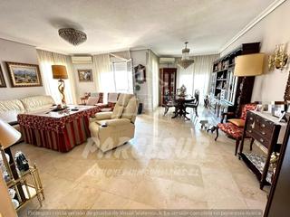 Appartement  Calle damasco. Magnifico piso con cochera en ciudad jardin