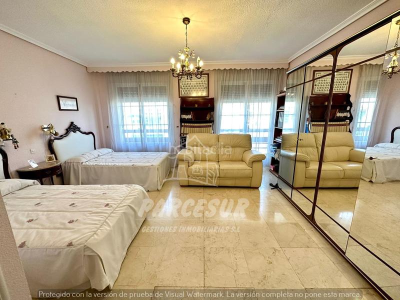 Foto c475c937-38df-4506-b1bd-4333d7ebe2f4. Piso magnifico piso con cochera en ciudad jardin en Córdoba