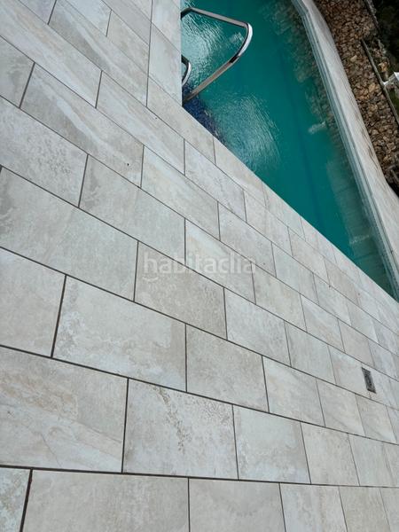 Foto bfc8a274-b3d8-4f97-8fb9-be2dfe85eda1. Chalet  con piscina en Llers