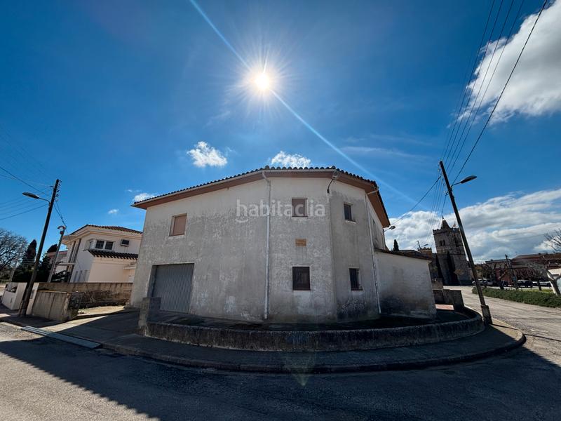 Foto 6b3da3b2-3f5d-4b6f-8665-f1a639f59a16. Chalet con camino riscaldamento parcheggio piscina in Fortià