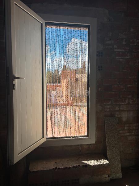 Foto aced48e2-8eb6-4e33-95dc-3a6b216afd15. Chalet con camino riscaldamento parcheggio piscina in Fortià