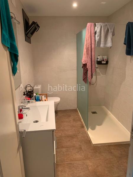 Foto 555ffdbc-e7f6-43b0-87ba-865b9ef6d888. Edifici a Centre Figueres