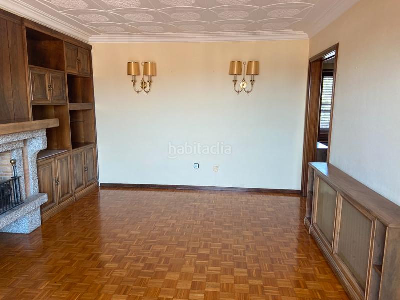 Foto 57763214-f2a0-4789-8260-2846784fdd23. Edifici a Centre Figueres