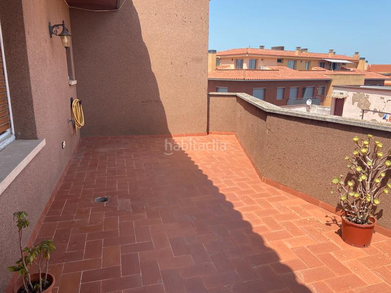 Foto e96a8c34-ae51-4b62-9d75-953ff483bd04. Edifici a Centre Figueres