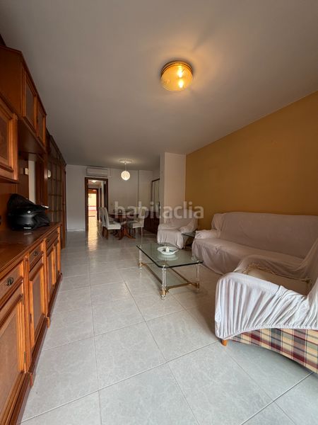Foto d2e14baa-7fd0-48e5-bd9b-67a526aaf1cd. Pis amb calefacció aparcament a Creu de la Mà Figueres