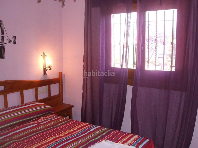 Foto 46b737ac-b4bc-4bb2-a328-cc6ab387a73d. Rent semi detached house with heating parking pool in Almuñécar