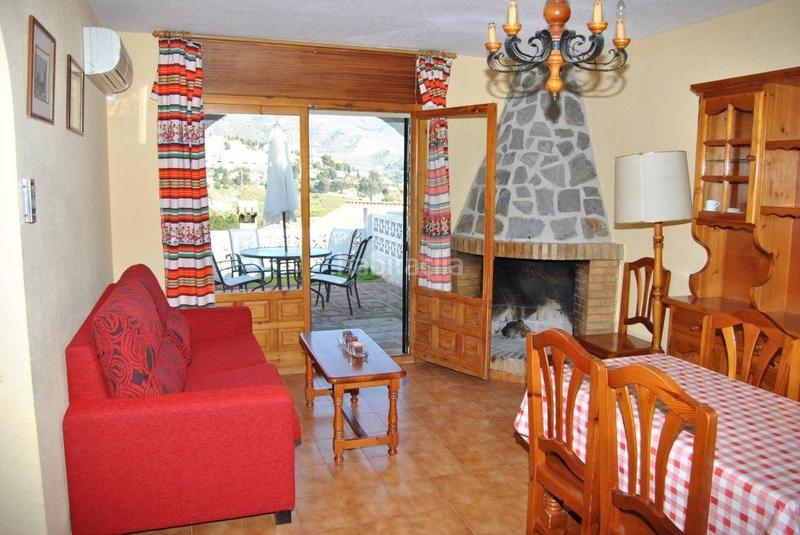 Foto af85ebf3-291d-4ba5-8460-dcc334902ce3. Rent semi detached house with heating parking pool in Almuñécar