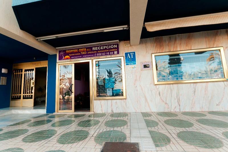 Foto e13f2f79-b92b-4195-b19a-aaf61599ed20. Lloguer casa adossada amb calefacció aparcament piscina a Almuñécar