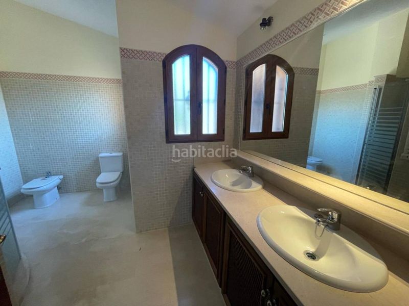 Foto 42635bfb-42f8-4d45-b3b9-23d644970212. Casa adossada amb aparcament piscina a La Manga Club Cartagena