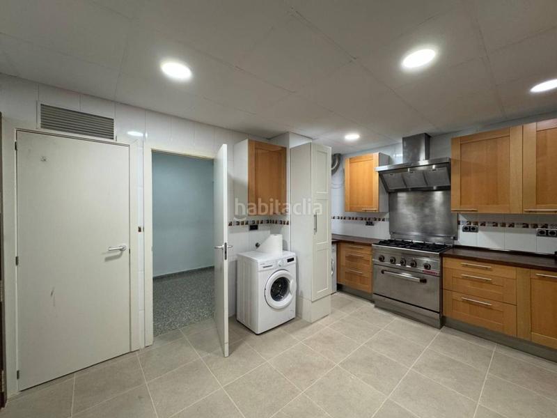 Foto fe702067-c06b-412e-9306-63658e2c7282. Pis amb aparcament a Casco Antiguo Cartagena