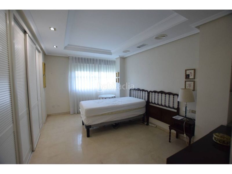 Foto 52d26581-2da5-4532-b2f1-f0b1fa4d20ec. Pis amb aparcament a Alameda Cartagena