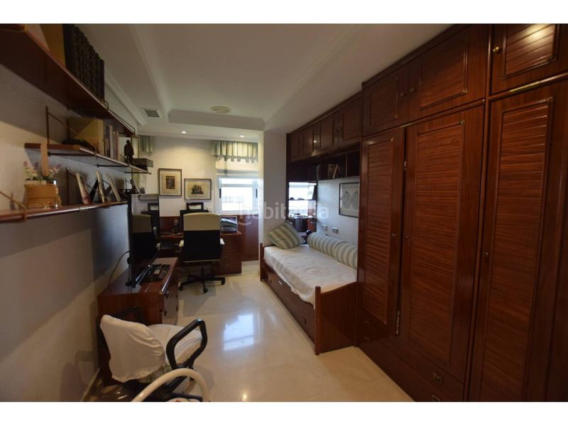 Foto d5f9b768-18b4-4c32-9ff5-3ab1e15bac73. Pis amb aparcament a Alameda Cartagena