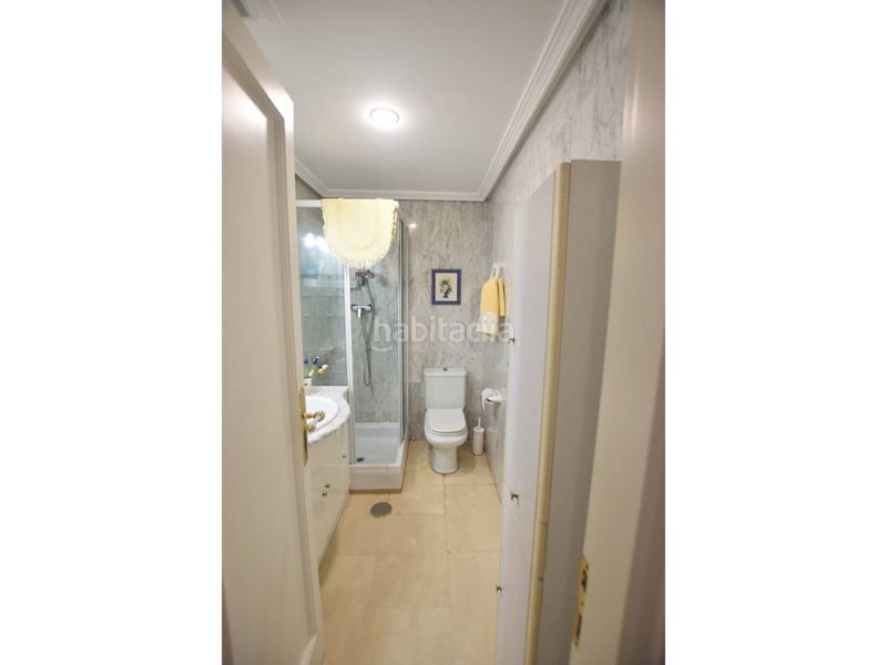 Foto e8fd9080-ebe8-47de-8506-64587ea3827f. Pis amb aparcament a Alameda Cartagena