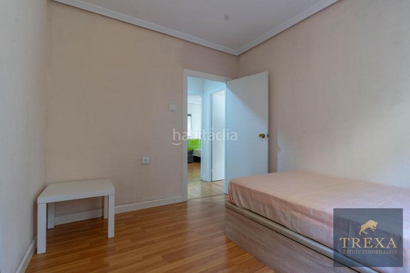 Foto 731c396f-bc1c-4b46-8109-bb81b873b439. Location appartement dans braulio moreno 21 dans Centro Almería