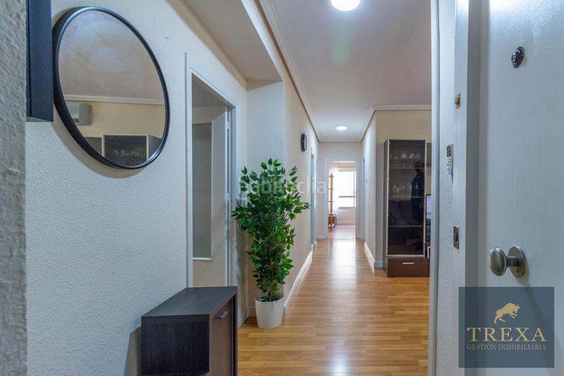 Foto 94ce27b8-7336-421b-b6bb-6eda7590bae0. Location appartement dans braulio moreno 21 dans Centro Almería