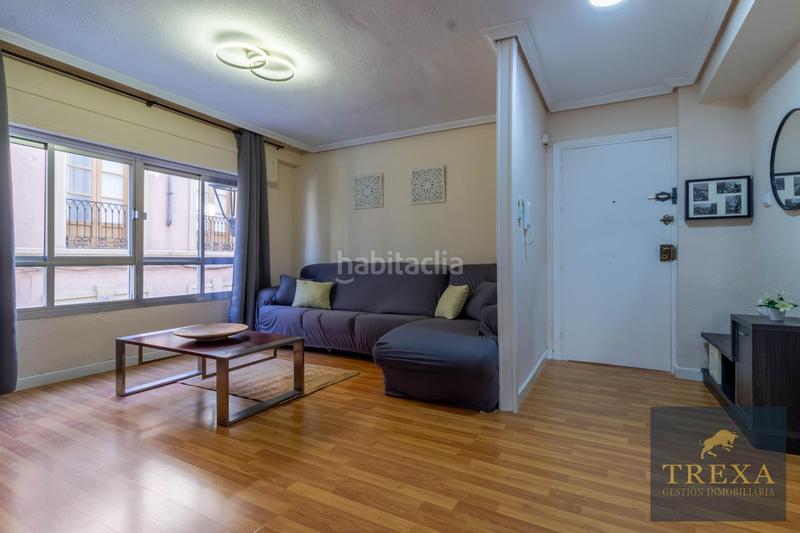 Foto b9361ac3-da59-4efd-a4b6-f93a0f1867af. Location appartement dans braulio moreno 21 dans Centro Almería