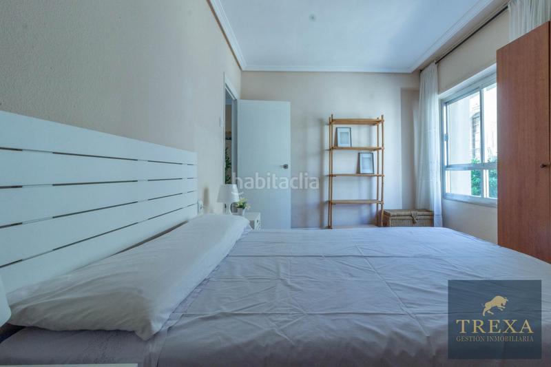 Foto d15496eb-5e69-4da7-a8f8-4a82f3d9bf5e. Location appartement dans braulio moreno 21 dans Centro Almería
