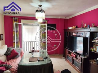 Pis a Écija. Piso en venta en centro, 3 dormitorios.