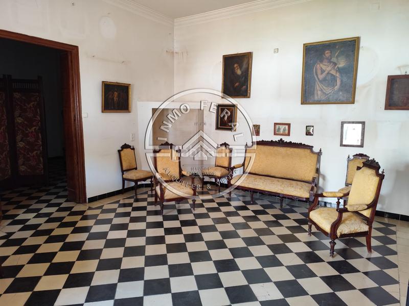 Foto 2664a244-cdbd-4998-8b51-27c06e2d4bef. Casa  en venta en centro, 10 dormitorios. en Écija
