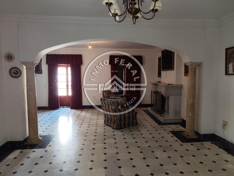 Foto 501d0c6a-148b-49e5-a3da-aee82a3193e1. Casa  en venta en centro, 10 dormitorios. en Écija